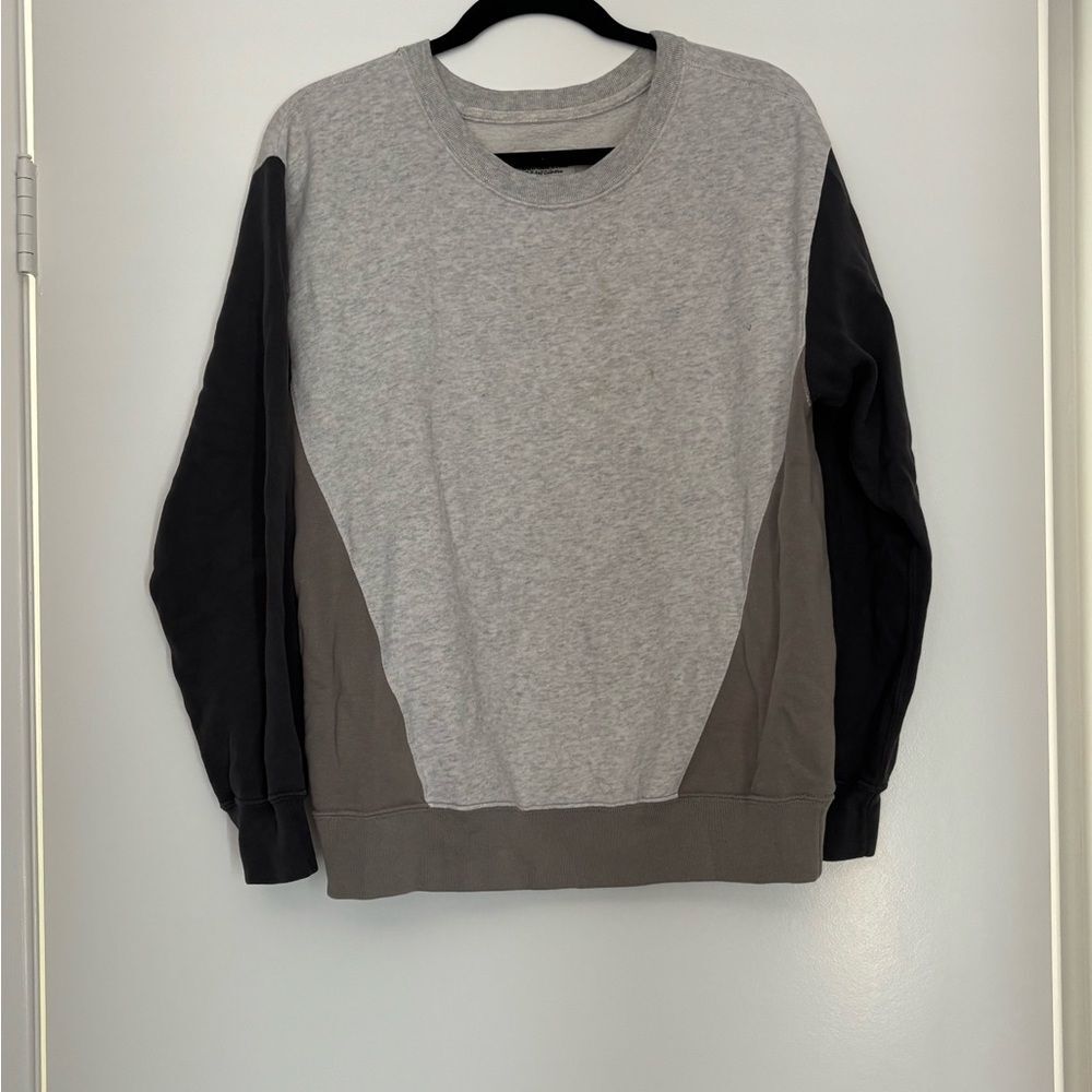 Abercrombie & Fitch Tri-Tone Grey Crewneck Sweater